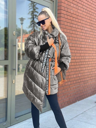 BŁYSZCZĄCA KURTKA DAMSKA OVERSIZE SREBRNA (737ART)