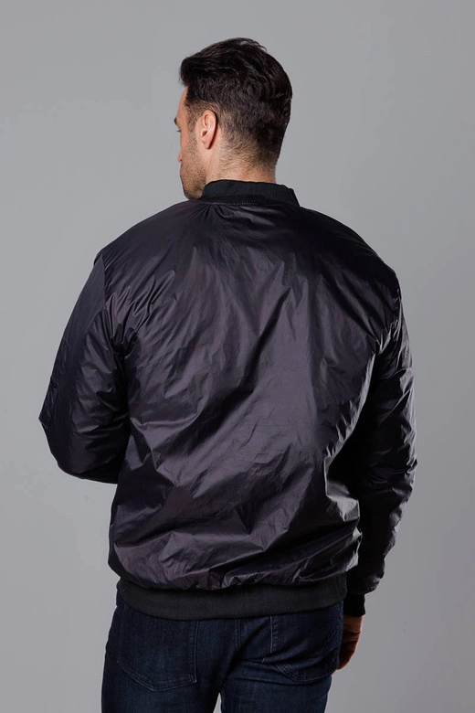Męska kurtka bomberka z pikowaną podszewką czarna (AK95-1)