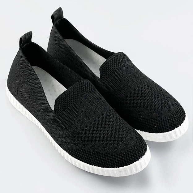 Ażurowe tenisówki czarne (xa105)