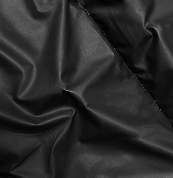 Zimowa kurtka damska z dzianinowym kapturem czarna (B8213-1)