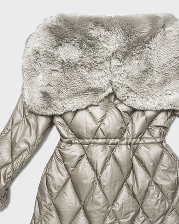 Kurtka z futrzanym kapturem tworzącym kołnierz beżowa (T3-2635#-62)