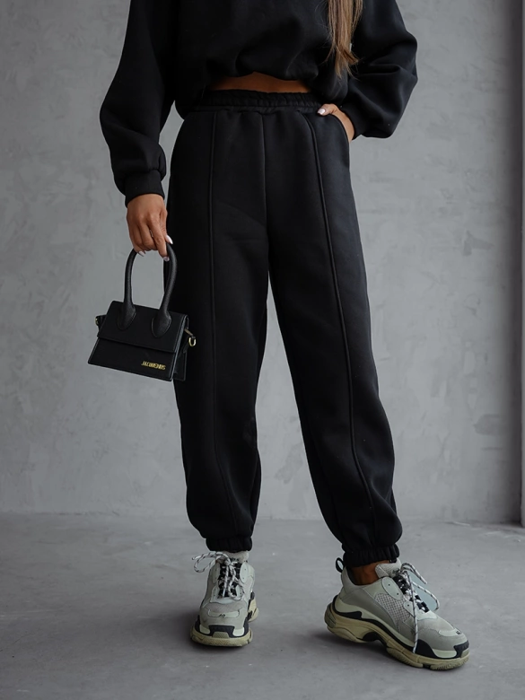 Bawełniany komplet dresowy z krótką bluzą czarny (82160)