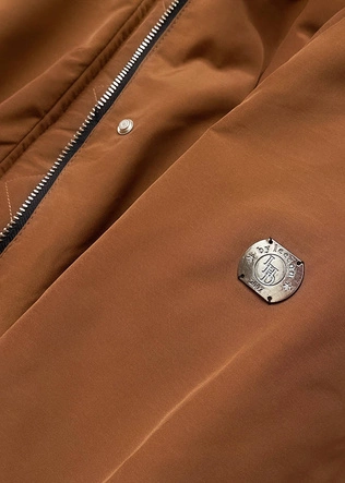 Dwustronna kurtka damska zimowa karmel-czarna (m-210a5)