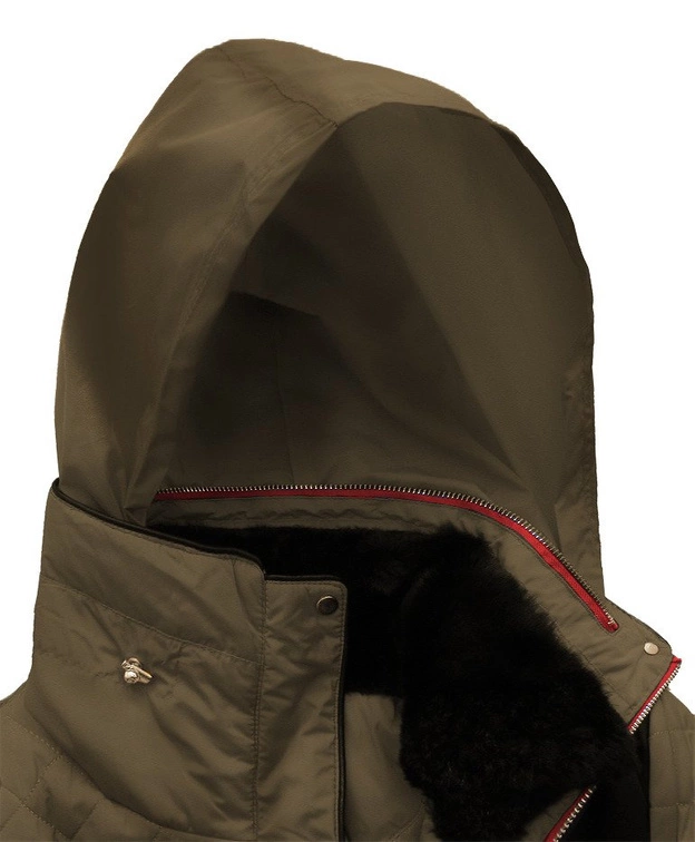 Krótka zimowa pikowana damska kurtka brązowa (wz105)