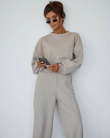 Waflowy komplet damski bluza + spodnie beżowy (821108)