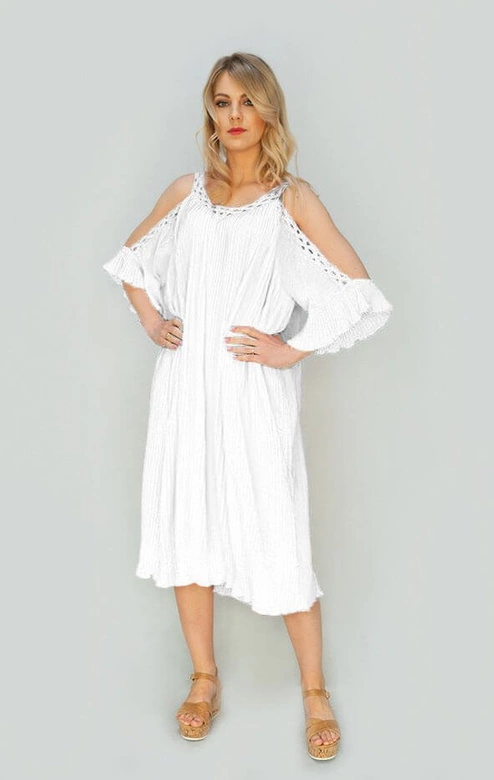 PLISOWANA SUKIENKA Z WYCIĘTYMI RAMIONAMI BIAŁA (342ART)