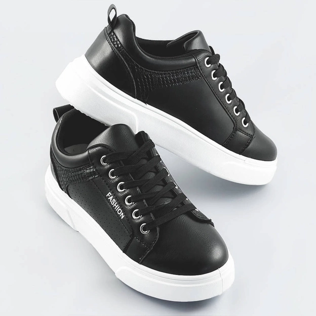 Buty sportowe damskie czarne (s221)