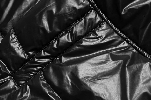 Krótka dwustronna kurtka damska czarny/beż (bh-2204)