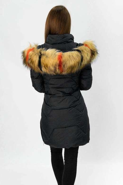 PIKOWANA KURTKA DAMSKA CZARNA (2013-1)