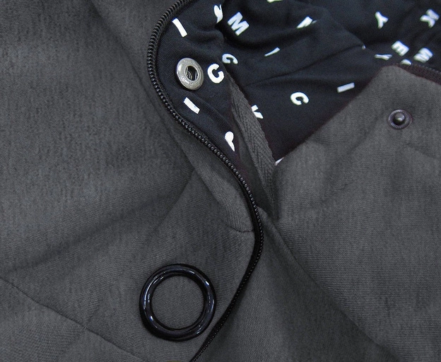 DRES DAMSKI Z KAPTUREM SZARY (AMG570A)