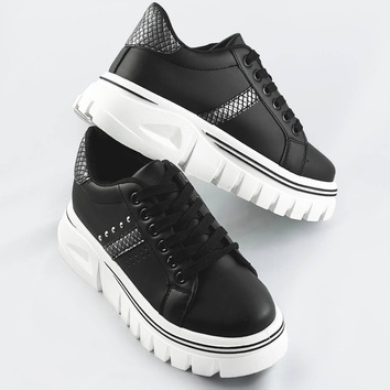 Damskie sneakersy na traktorowej podeszwie czarne (88-25)