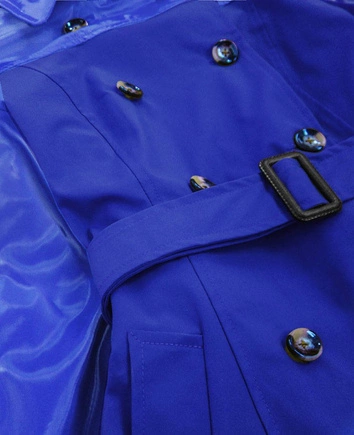 Cienki płaszcz z łączonych materiałów niebieski (yr2027)