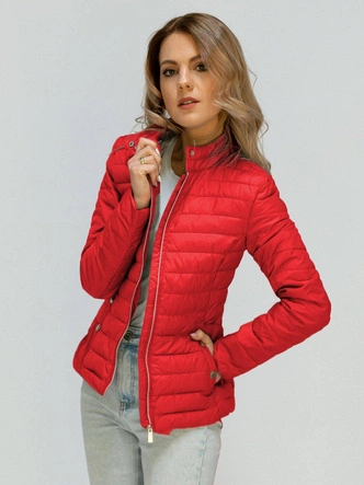 PIKOWANA KURTKA ZE STÓJKĄ CZERWONA (W71)