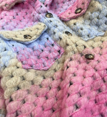 KOSZULOWA KURTKA DAMSKA ZE STÓJKĄ RÓŻOWO-NIEBIESKA (1132)