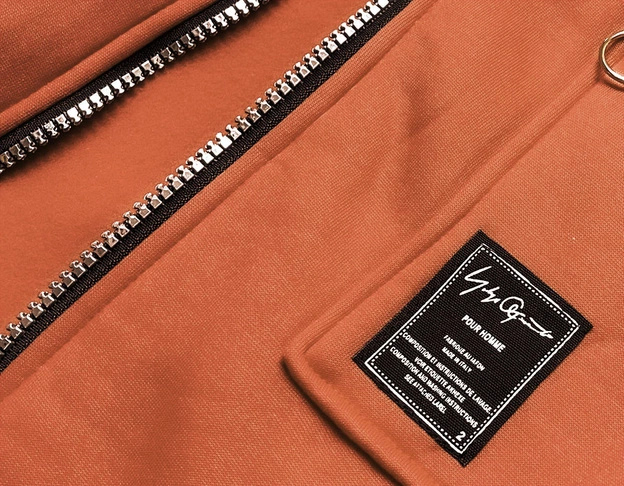 PROSTA BLUZA DAMSKA Z OZDOBNYM SUWAKIEM RUDA (AMG-37)