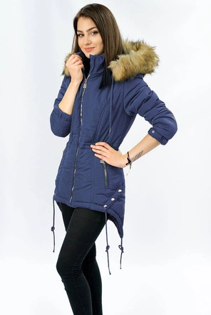 PIKOWANA KURTKA DAMSKA ZIMOWA Z KAPTUREM GRANATOWA (X7210WX)