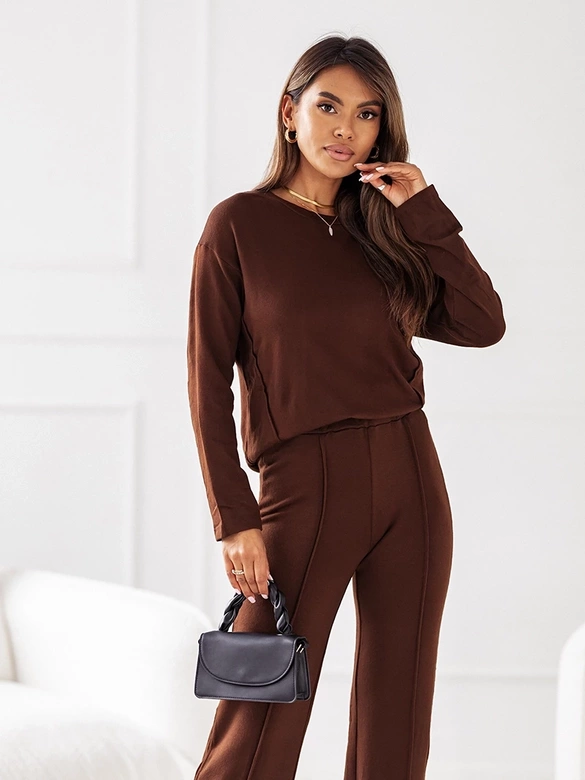Dzianinowy komplet 2-częściowy bluzka i spodnie czekoladowy (VE74)