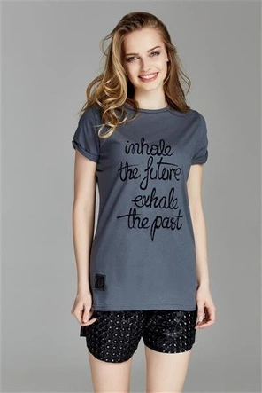 T-SHIRT INHALE THE FUTURE EDYTA GÓRNIAK FOR NAOKO CIEMNOSZARY (INHALE)