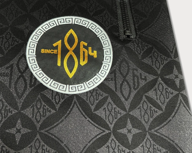 Męskie spodenki z nadrukiem czarne (8K1120-3)