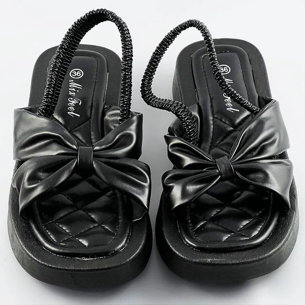 Sandały na platformie czarne (cm-58)