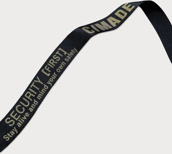 Błyszcząca kamizelka z kapturem czarna (B8130-1)