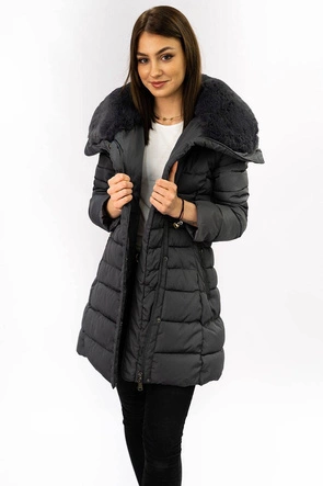 DŁUGA KURTKA DAMSKA ZIMOWA Z KAPTUREM CZARNA (B1068-30)