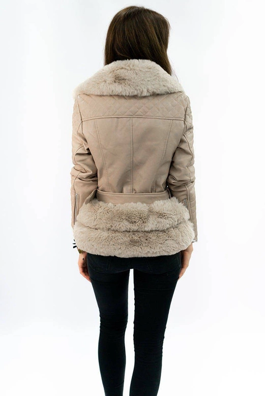 RAMONESKA Z FUTREM BEŻOWA (F832)