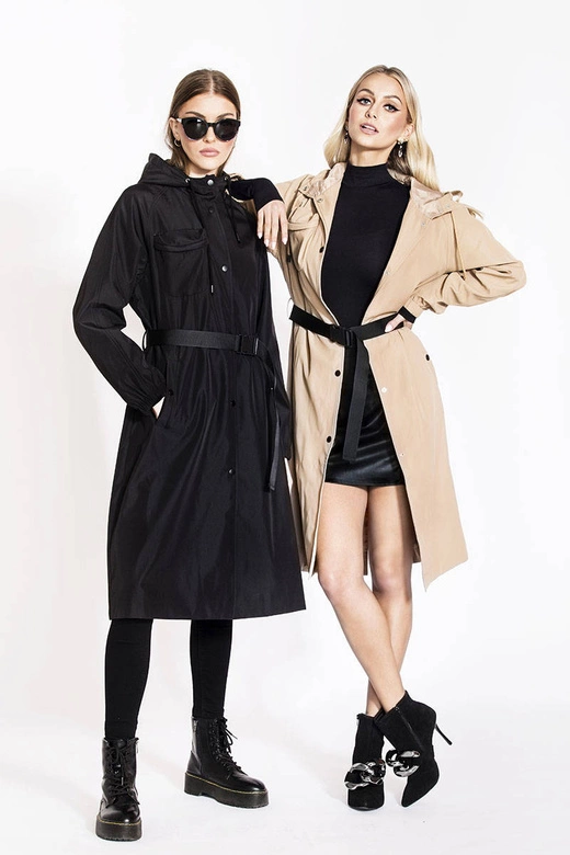 Długi płaszcz z paskiem czarny (AG5-019)