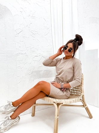 Sukienka z bawełny beżowa (700)