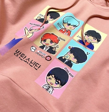 Damska bluza sportowa z nadrukiem brzoskwiniowa (n7283)