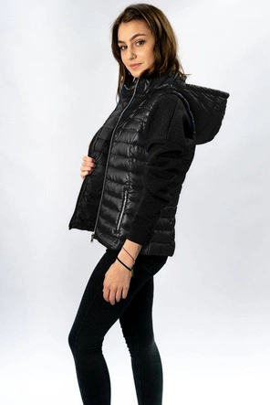 PIKOWANY BŁYSZCZĄCY BEZRĘKAWNIK DAMSKI CZARNY (7000)