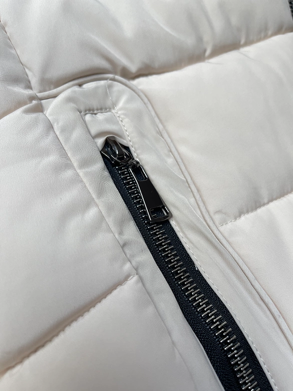 Pikowana kurtka przejściowa z futerkiem przy kapturze S'west ecru (B8301-26)