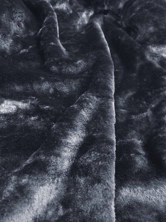 PIKOWANA ZIMOWA KURTKA DAMSKA Z KAPTUREM CZARNA (M-133)