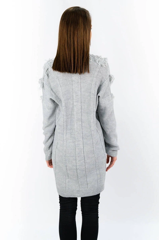 CIEPŁY SWETER Z FRĘDZLAMI JASNOSZARY (155ART)