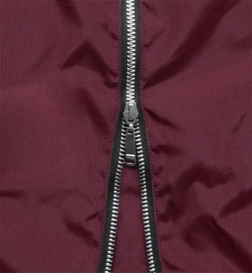 DŁUŻSZA KURTKA Z KAPTUREM BORDOWA (B9515)